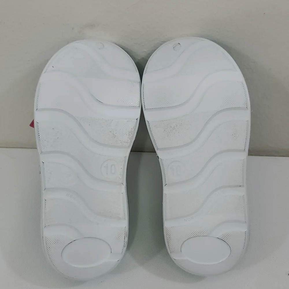 Cat & Jack water shoes size 10